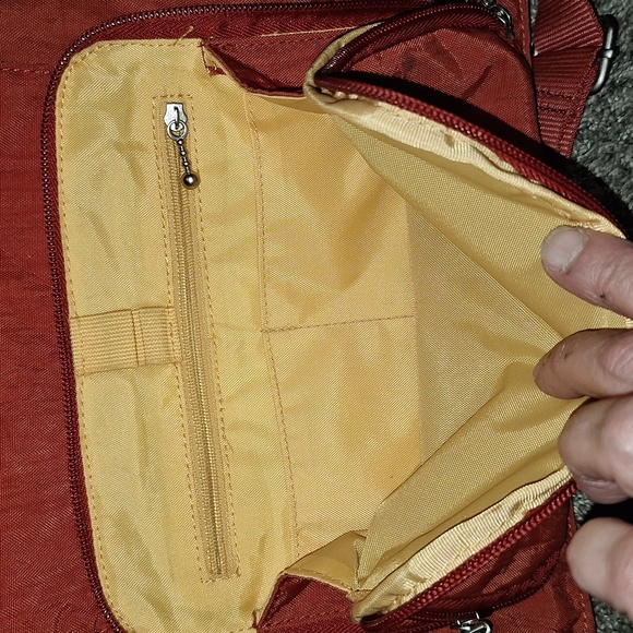 Baggallini medium crossbody zip canvas bag - brick red - Picture 7 of 12